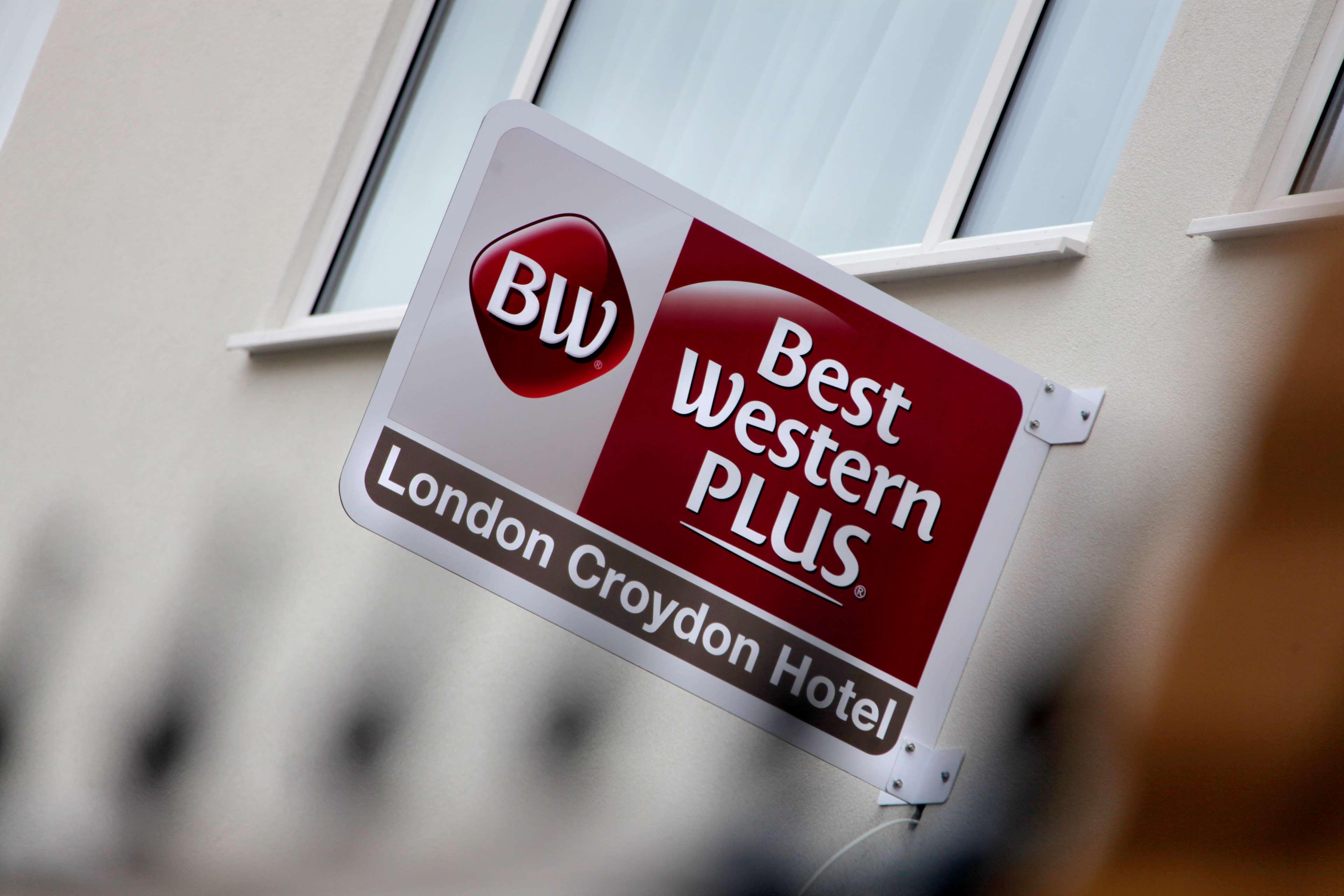 Best Western Plus London Croydon Aparthotel מראה חיצוני תמונה
