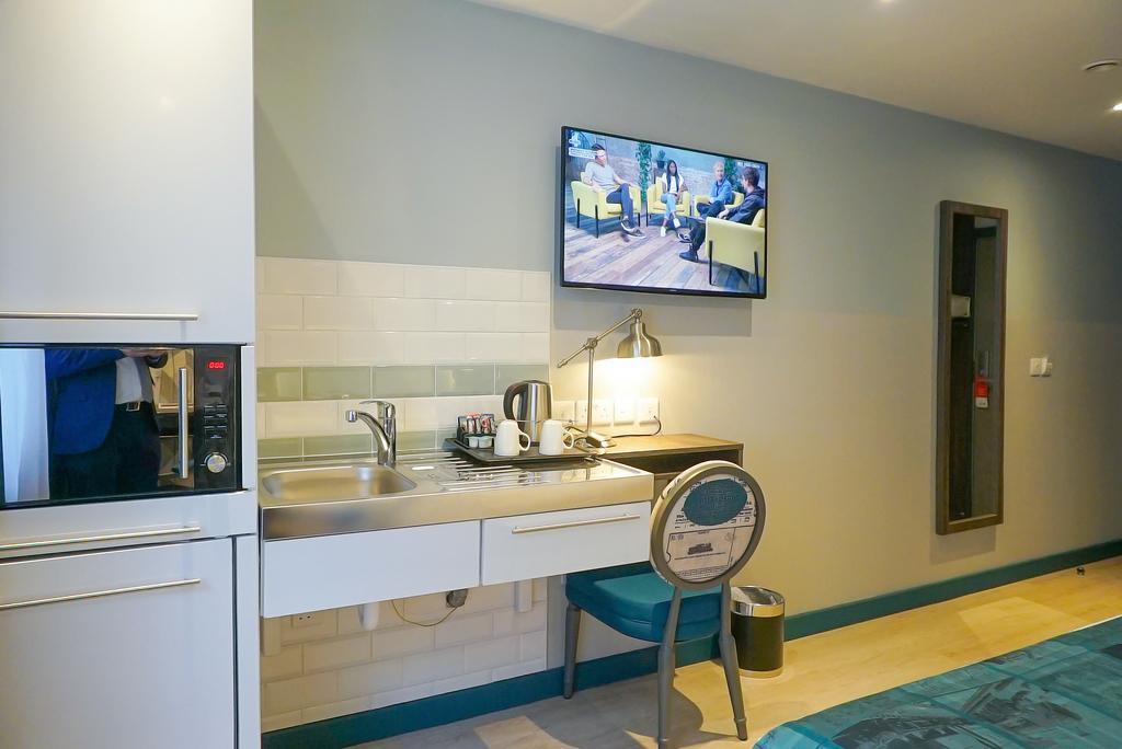 Best Western Plus London Croydon Aparthotel מראה חיצוני תמונה